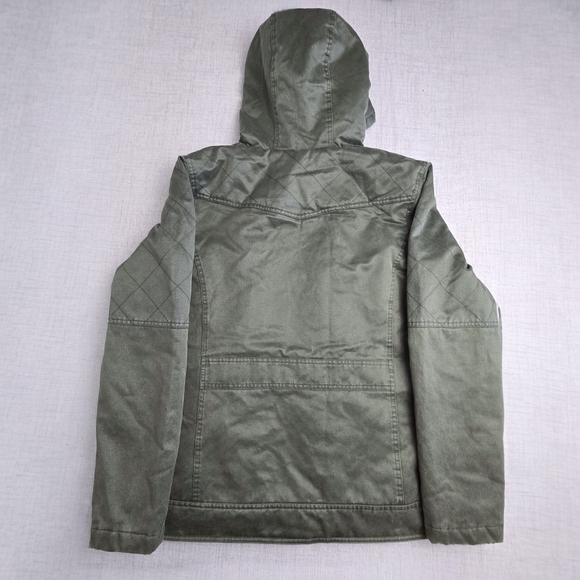 Legendary Whitetails Women Sherpa Lined Quilted Utility Jacket Olive Green Large - Picture 7 of 11